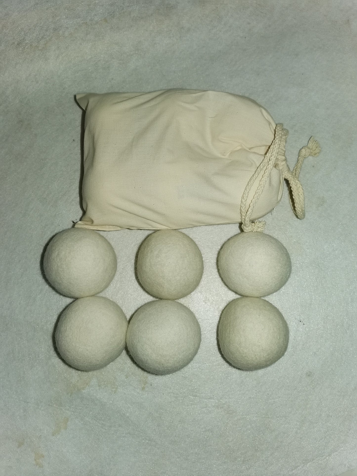 Eco-Friendly Wool Dryer Balls - Sustainable Laundry Solution