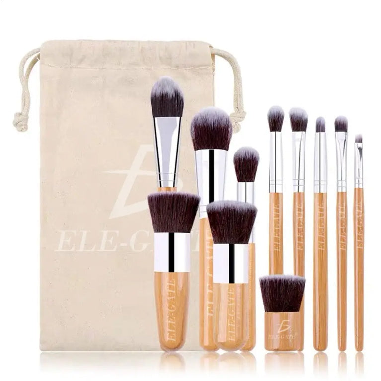 Eco-Friendly Makeup Brush Set with Bamboo Handles