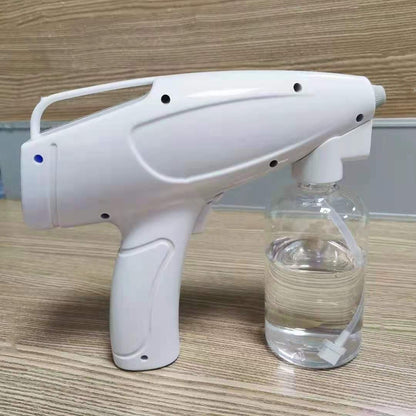 Eco-Friendly Handheld Spray Gun for Efficient Cleaning