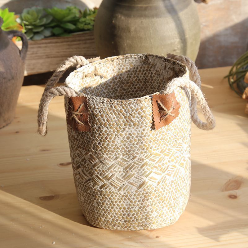 Eco-Friendly Woven Flower Pots - Natural Straw Design