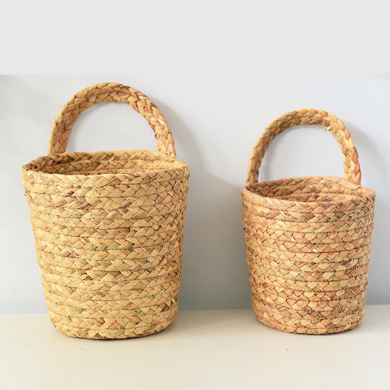 Natural Beige Hanging Storage Basket - Eco-Friendly Woven Straw Organizer