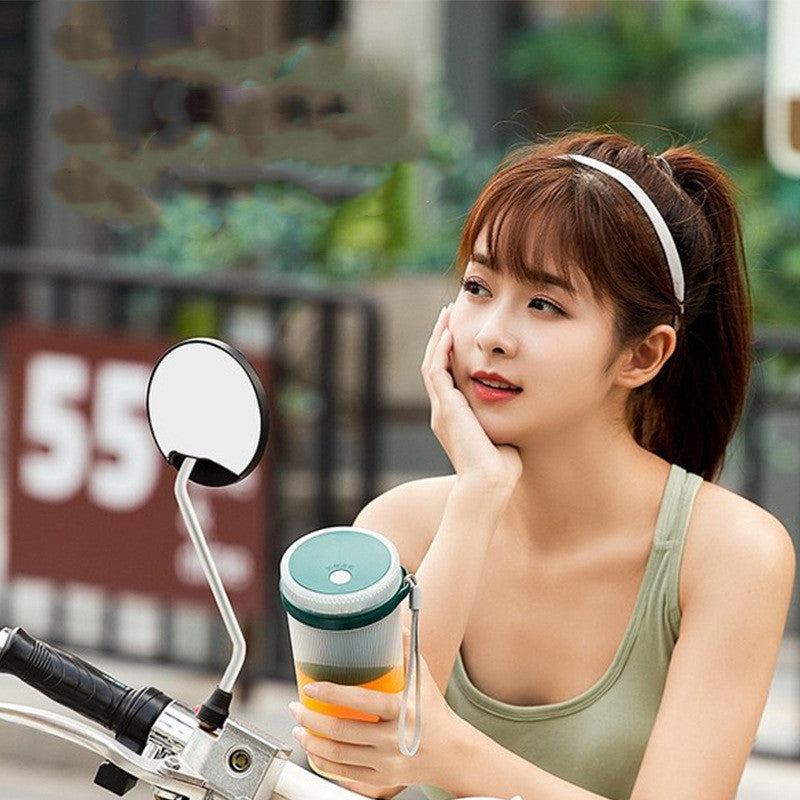 Portable Mini Juicer Blender - Light Pink with Blue Lid
