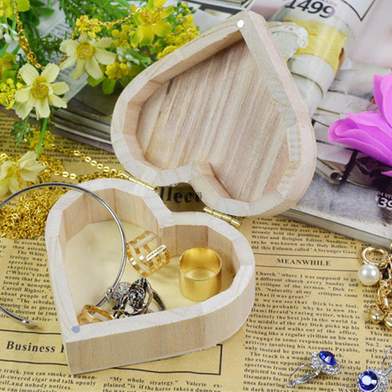 Heart-Shaped Eco-Friendly Wooden Box