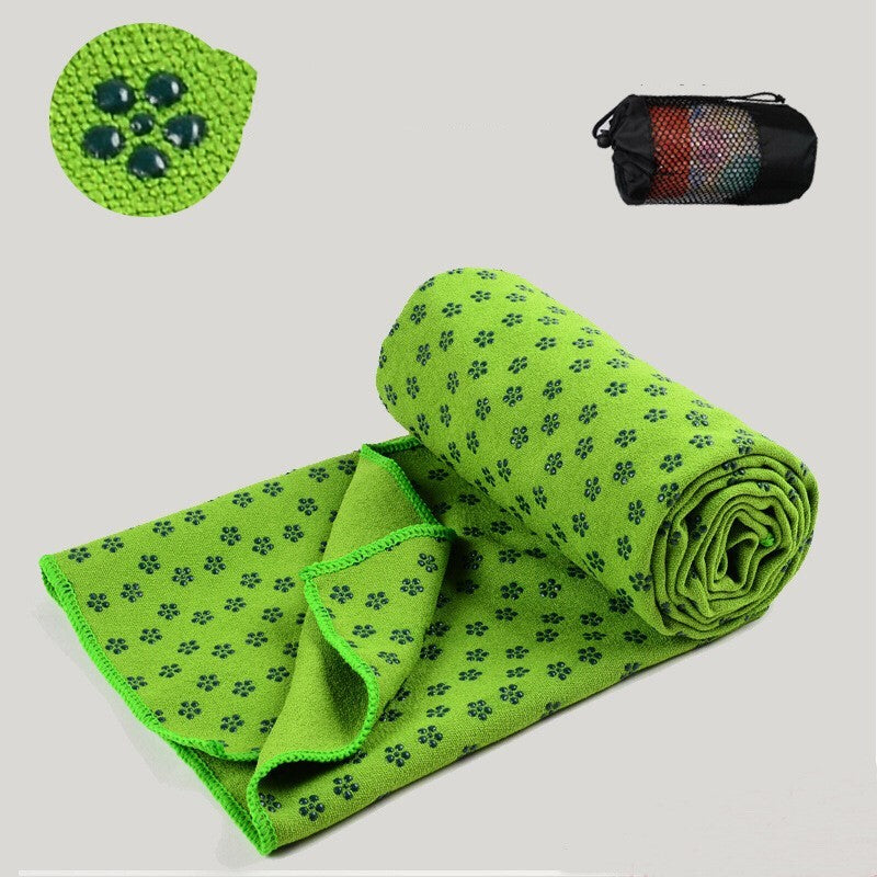 Eco-Friendly Microfiber Yoga Towel with Floral Design