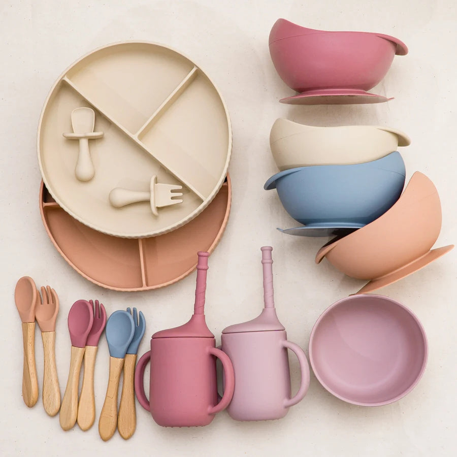 Eco-Friendly Pink Silicone Baby Feeding Plate Set