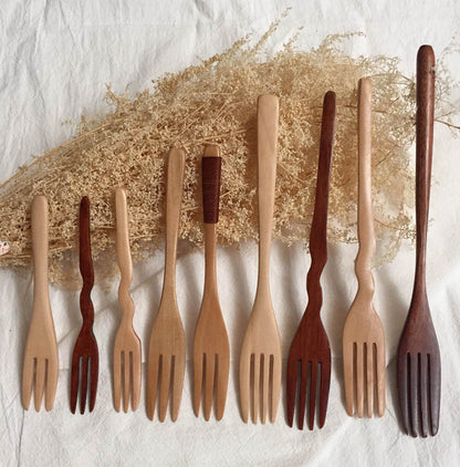 Eco-Friendly Wooden Long Handle Fruit Fork