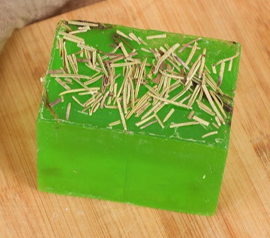 Handmade Flower Essential Oil Soap – Natural Moisturizing Cleanser