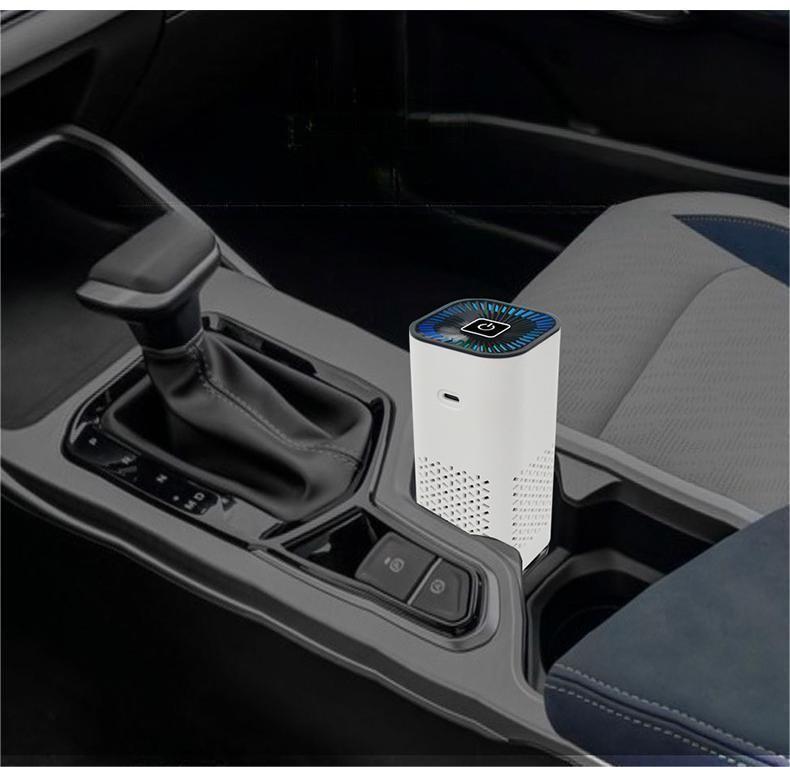 Compact Car Air Purifier - Enhance Air Quality On-the-Go