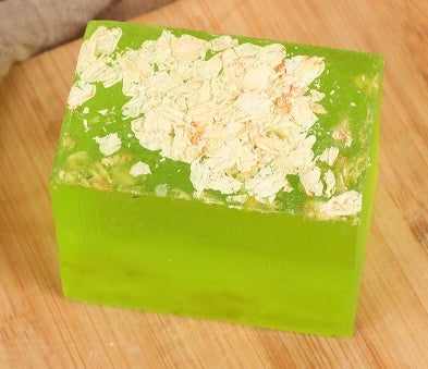 Handmade Flower Essential Oil Soap – Natural Moisturizing Cleanser