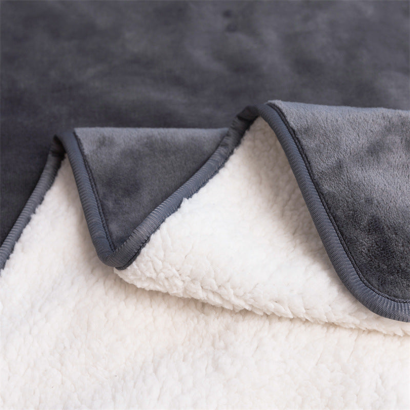 Eco-Friendly Lambswool Waterproof Pet Blanket
