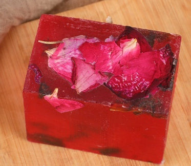 Handmade Flower Essential Oil Soap – Natural Moisturizing Cleanser