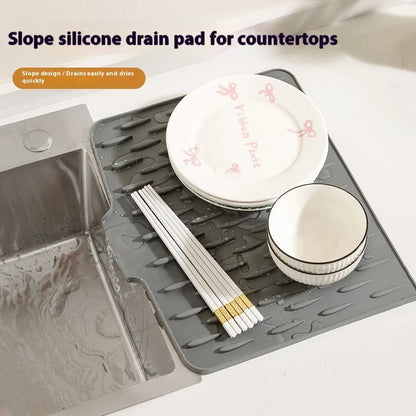 Silicone Slope Drain Pad (Countertop Drying Mat)