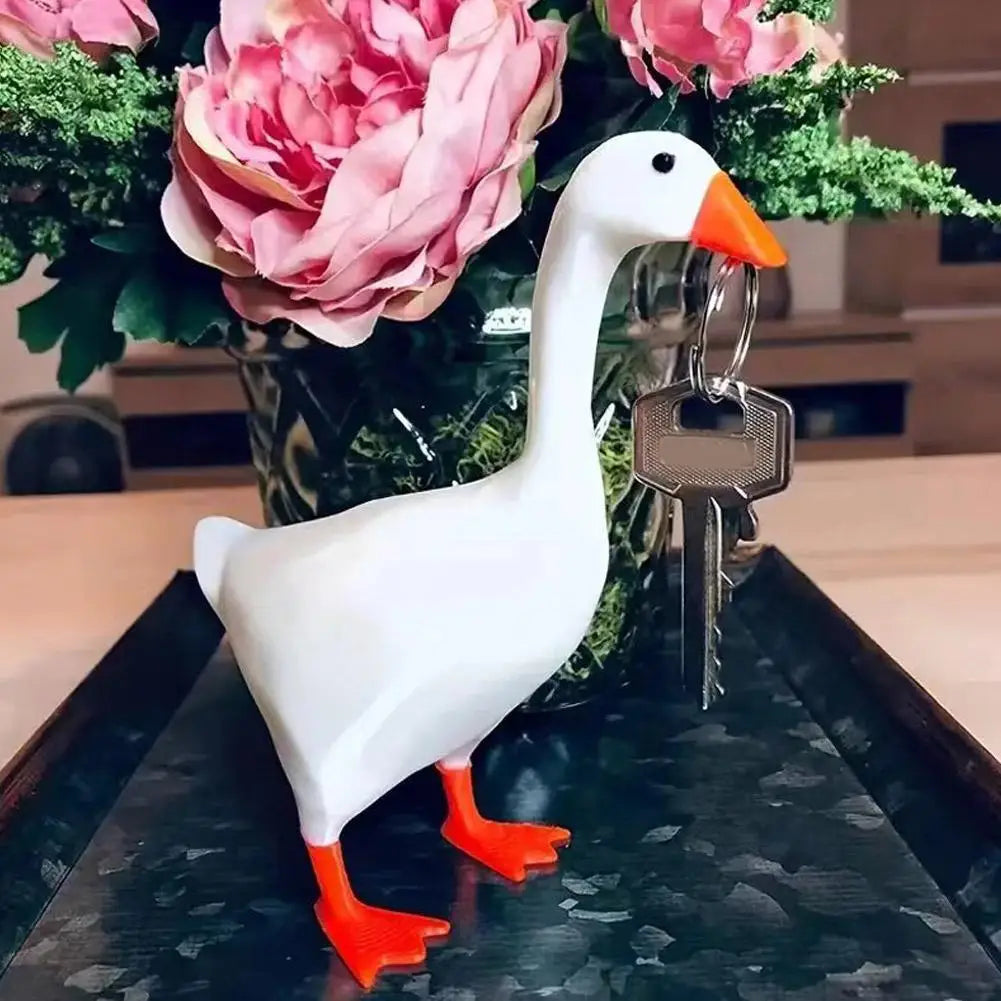 Figurines Goose Key Holder, Resin Goose Statue with Base for Key Hanger,Funny Keychain Hanging Rack for Home Office Table Decor