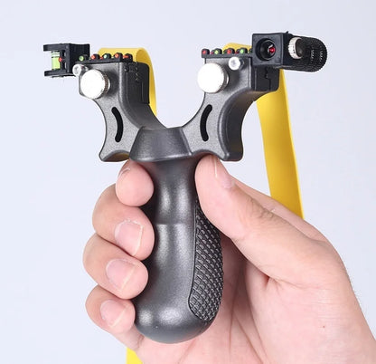 New Outdoor Hunting Shooting Slingshot Laser Aiming Slingshot