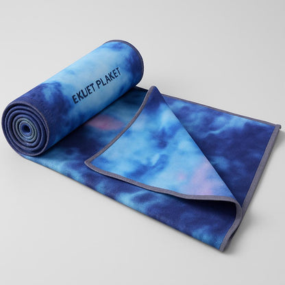 Eco-Friendly Yoga Towel - Blue & Green Tie-Dye, Quick-Drying, Reusable