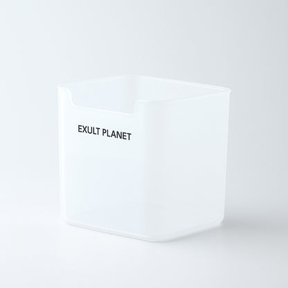 Transparent Refrigerator Storage Bins with Colored Edges for Efficient Organization