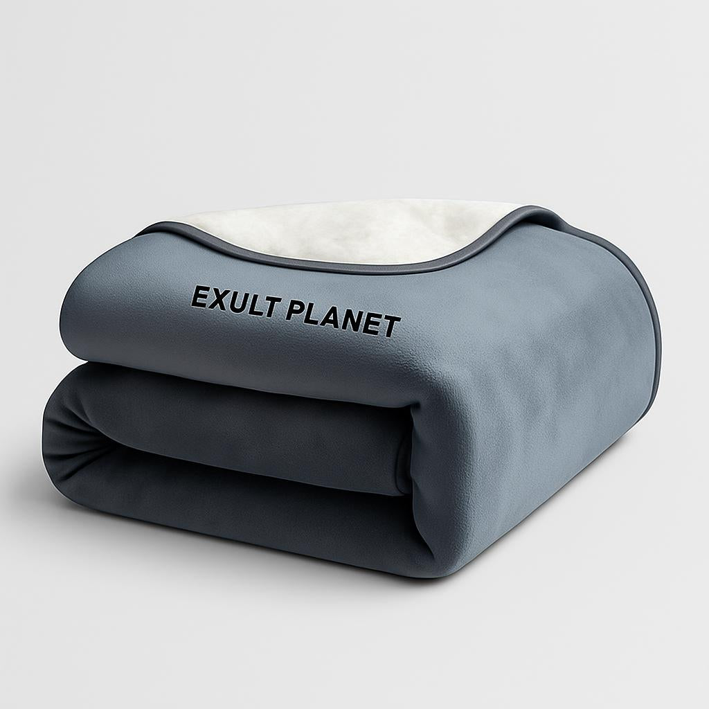 Eco-Friendly Lambswool Waterproof Pet Blanket for Urine Protection