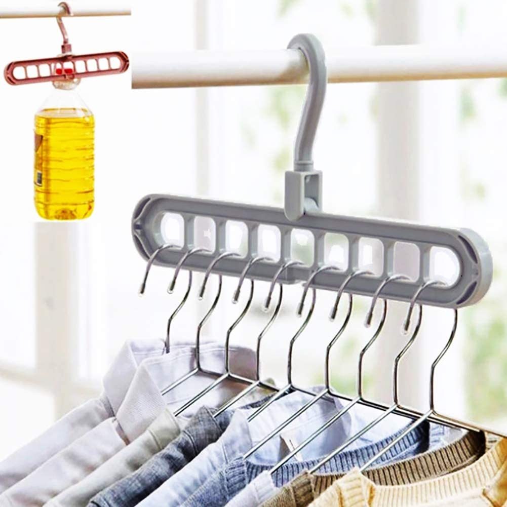 Space-Saving Multi-Slot Folding Hanger