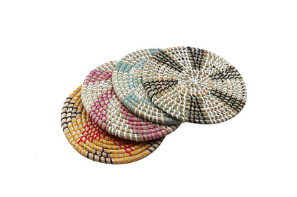 Multicolored round woven natural fiber coasters