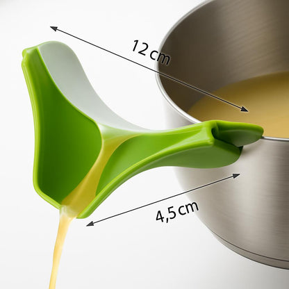 Green Silicone Clip-On Pot Spout for Spill-Free Pouring