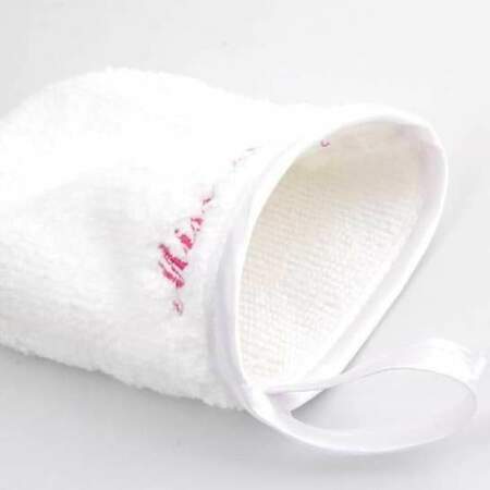 Glove Makeup remover