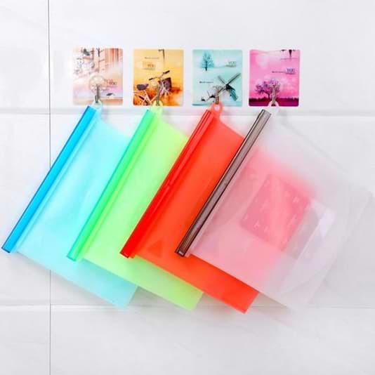 Reusable Silicone Vacuum Bag is the perfect replace,ent of the single-use plastic bag. Eco-friendly, non-toxic, resistant to high and low temperature, can be used for refrigerators and also for microwave or ovens.